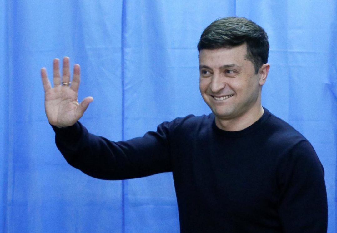 Зеленський покликав Тимошенко ведучою на дебати і відмовився здавати аналізи у «Олімпійському»