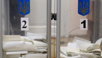 МВС: до поліції надійшло вже 179 заяв про порушення під час виборів