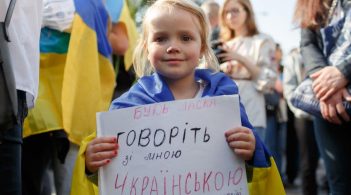 Зброя та майбутнє нації: Рада ухвалила довгоочікуваний закон про мову
