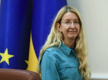 Супрун пояснила, де Зеленський та Порошенко мають здавати аналізи