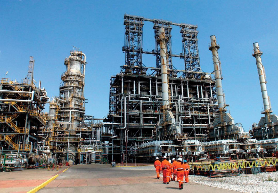 Верховний суд дозволив Курченку оскаржити передачу Одеського нафтопереробного заводу державі