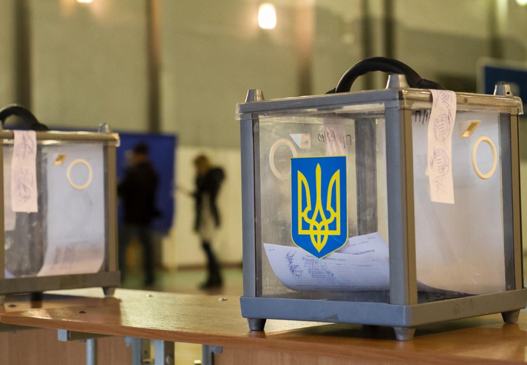 ЦВК опрацювала понад 50 % протоколів: Зеленський і Порошенко лідирують