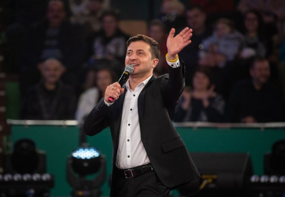 Зеленський збирається переглянути закон про мову, оскільки той став "заручником політичної риторики"