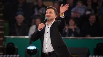 Зеленський збирається  передивитись закон про мову, оскільки той став "заручником політичної риторики"
