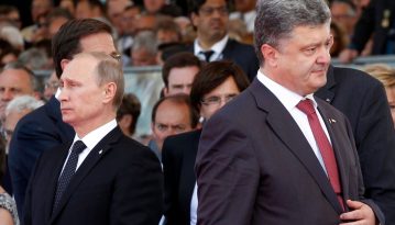 Штаб Порошенка публікує на бордах і в газетах Путіна, а не Зеленського
