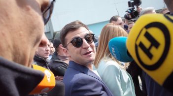 Zelensky voted: went to the polling station for rap music
