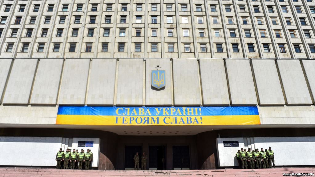 ЦВК офіційно оголосила результати першого туру й призначила другий