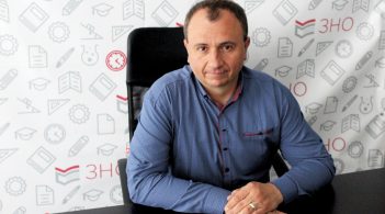 Валерій Бойко про те, чи можна купити тестові завдання, про минулорічні проблеми з аудіюванням та про те, коли буде дворівневе ЗНО з математики та української