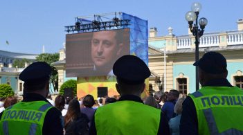 Вова, давай: чим жив Київ напередодні та під час інавгурації Зеленського?