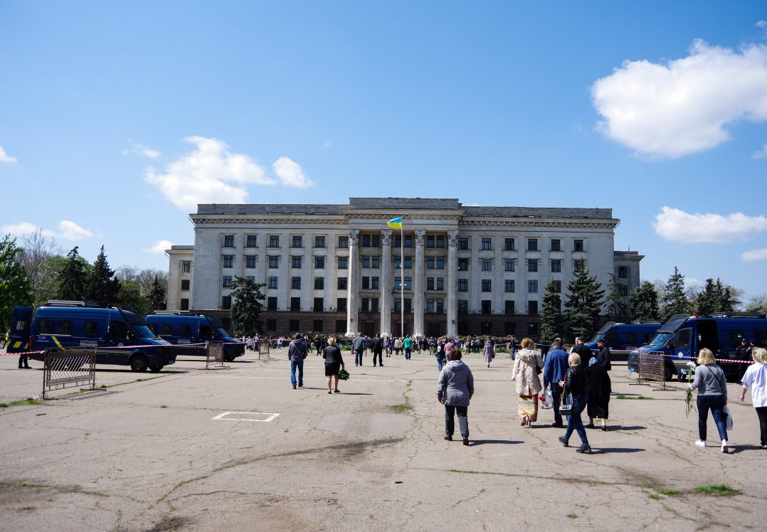 Роковини трагедії в Одесі: акції проходять спокійно і під контролем поліції (фото)