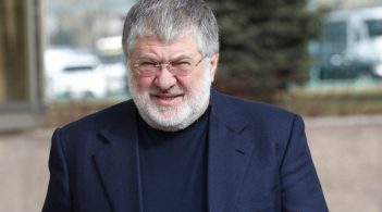 Коломойський прилетів в Україну