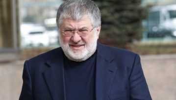 Коломойський прилетів в Україну