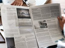 Зеленський, Путін, мова, бокс: як закордонні видання згадували Україну протягом квітня?