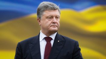 Порошенко підписав закон про мову