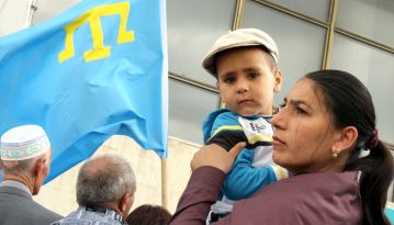 РФ продовжує переслідування кримських татар: у Криму затримали активістів