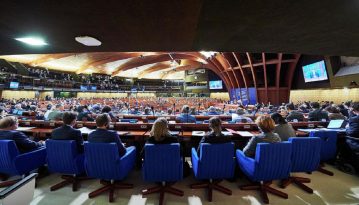 ПАРЄ підтримала резолюцію, яка дозволяє російській делегації повернутися до зали асамблеї