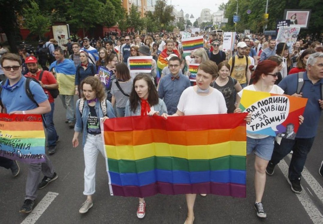 Equality march: Police arrested 9 provocateurs and threatened them with up to 7 years