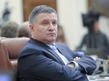 Аваков не збирається подавати у відставку