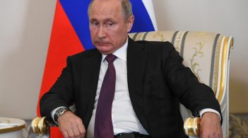 MH17 crash: Putin says Russia 'absolutely disagrees' with evidence