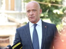 СБУ підозрює мера Одеси Труханова у підробці документів
