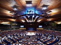 Комітет ПАРЄ схвалив проект резолюції, що веде до повернення російської делегації