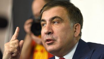 Суд дозволив Саакашвілі брати участь у виборах