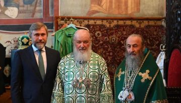 Очільник УПЦ МП Онуфрій та голова «Опоблоку» Новинський зустрілися з патріархом РПЦ Кирилом