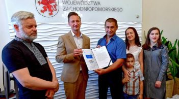 У Польщі нагородили українця, що рятував людей під час масштабної ДТП