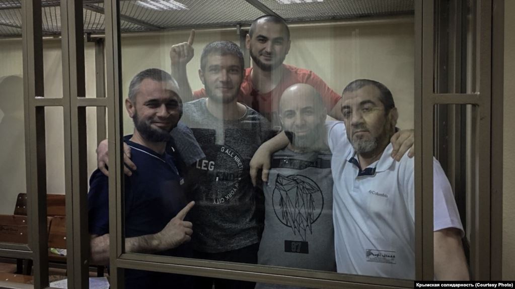 «Справа Хізб ут-Тахрір»: окупанти "присудили" кримським татарам від 12 до 17 років