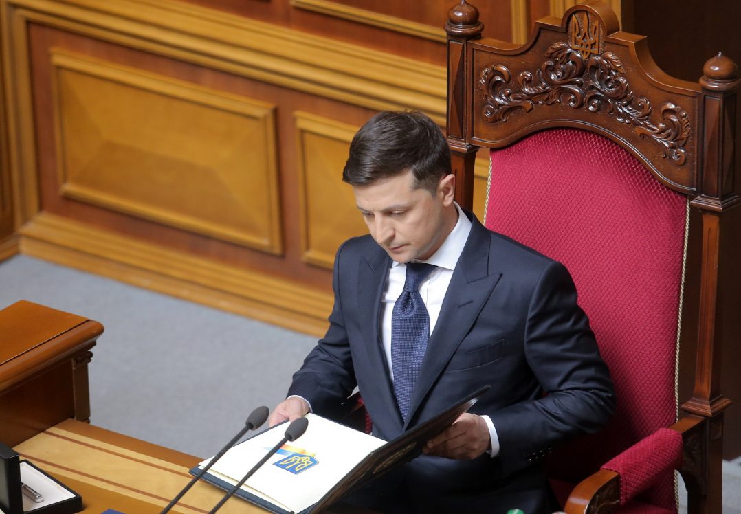 Зеленський розширив структуру АП посадами своїх помічників і представників