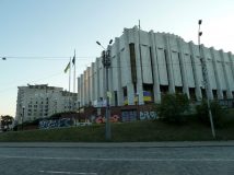Зеленський вирішив переїхати з АП до Українського дому на Хрещатику