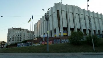 Зеленський вирішив переїхати з АП до Українського дому на Хрещатику