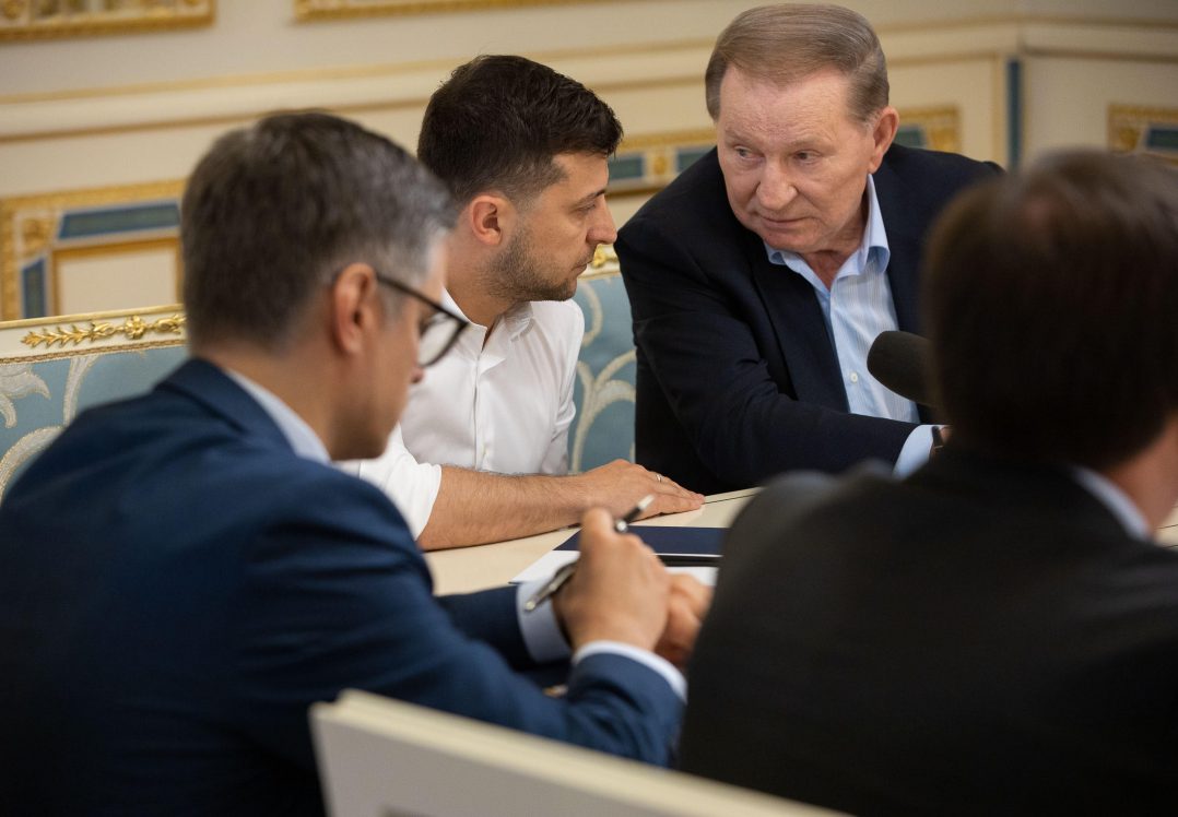 Кучма – знову переговорник у Мінську: зважене призначення чи кадрові проблеми?