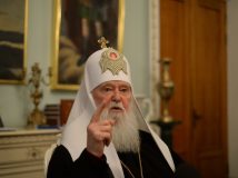 Філарет розсилає єпископам ПЦУ запрошення на "Собор Української православної церкви Київського патріархату", який він скликає 20 червня.