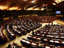 У ПАРЄ відмовилися слухати доповідь