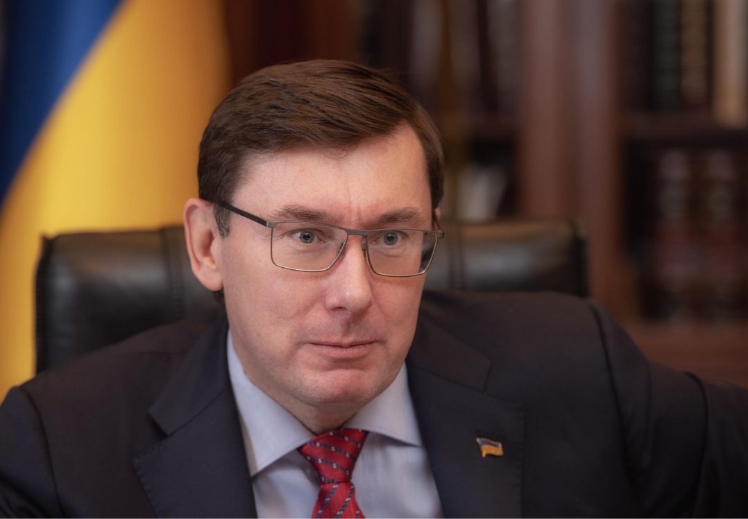 Зеленський вніс подання на звільнення генерального прокурора Луценка