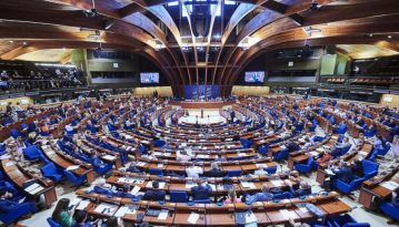 Передвиборча делегація ПАРЄ достроково припинила роботу в Україні