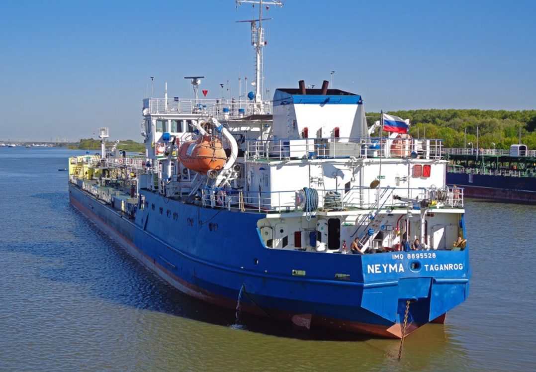 Україна затримала російський танкер, який блокував українські військові кораблі в Керченській протоці