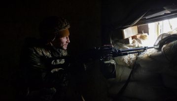 Бойовики тричі порушили тишу, один боєць ООС поранений