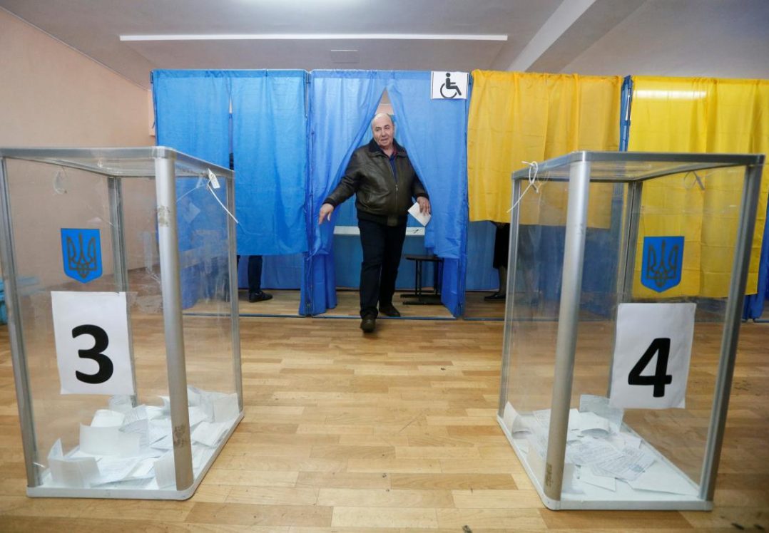 КВУ повідомляє про використання адмінресурсу перед виборами