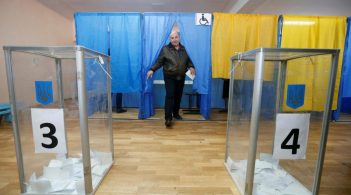 КВУ повідомляє про використання адмінресурсу перед виборами