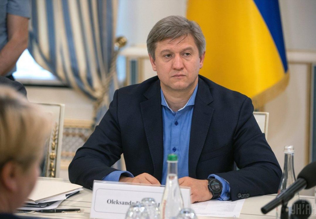 Данилюк пропонує об'єднати Мінсоцполітики й МОЗ та скоротити кількість міністерств