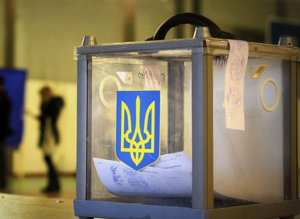 Кандидати від "Слуги народу" виграли у всіх мажоритарних округах Києва