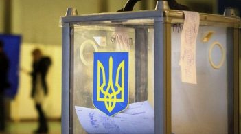 Кандидати від "Слуги народу" виграли у всіх мажоритарних округах Києва