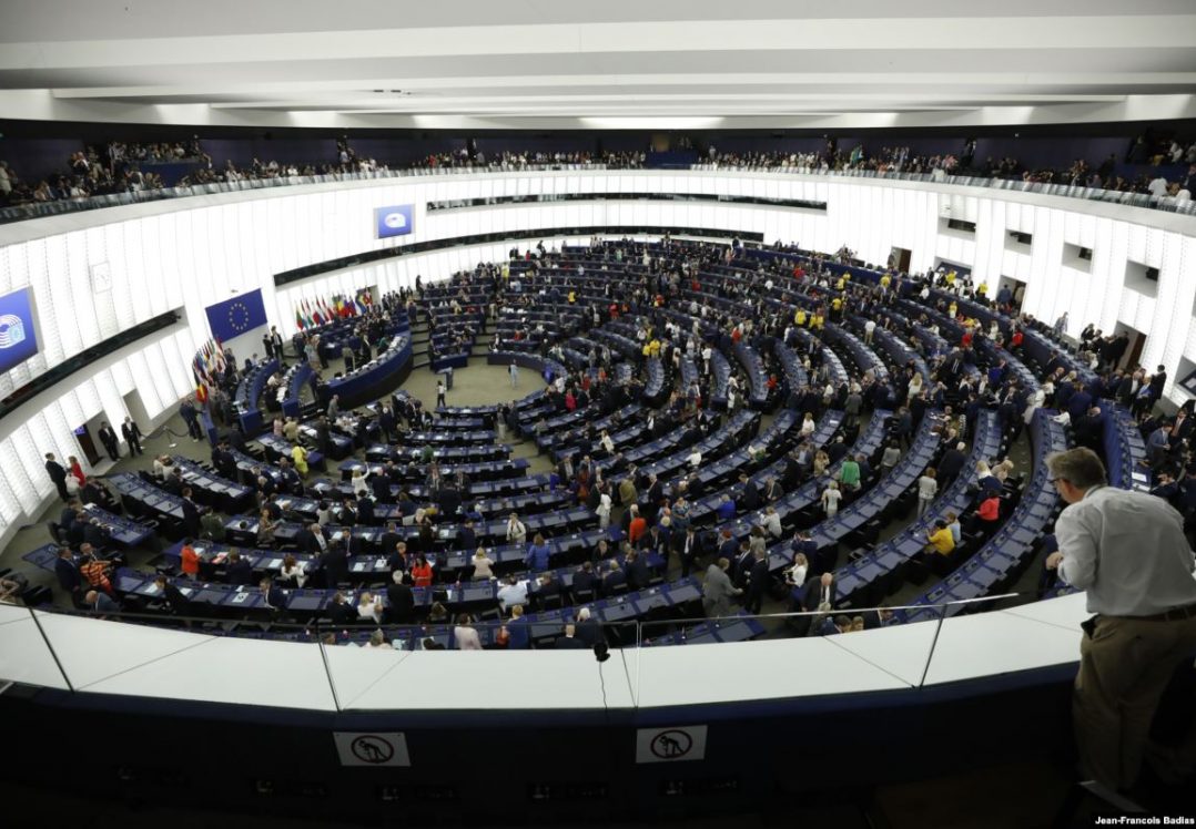 Європарламент підтримав резолюцію щодо українських політв’язнів