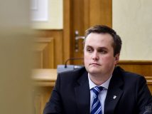 Антикорупційна прокуратура підготувала обвинувачення одному з міністрів та кільком головам ОДА