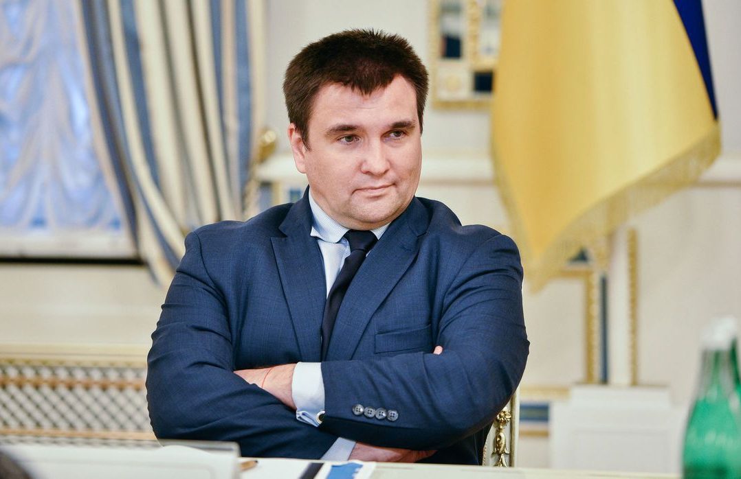 Merkel looked at several series "Servants of the People" with Volodymyr Zelensky in the lead role