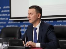 ДБР опублікувало переговори в Міноборони про браковані бронежилети (відео)