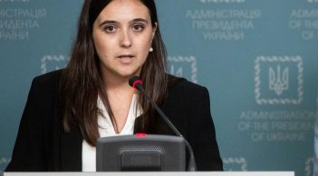 Прокуратура вдруге надіслала в Офіс президента запит щодо Мендель