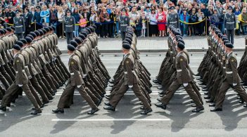 Зеленський скасував військовий парад на День Незалежності